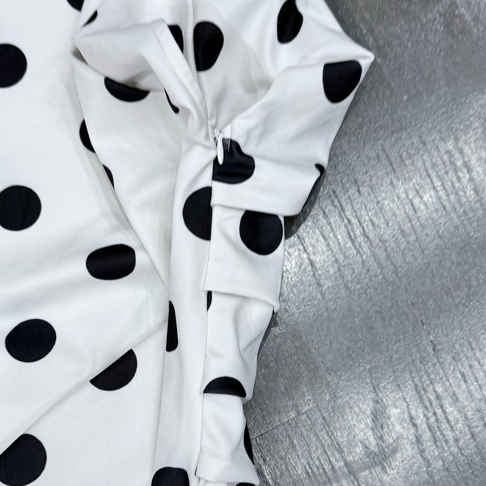 Polka Dot Sheath Dress - Black & White - Picture 6 of 7